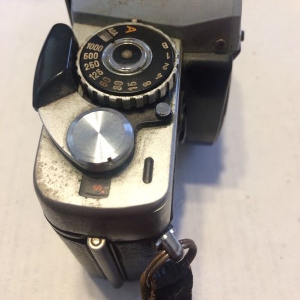 Minolta XG1 35mm Film Camera (body only) as is
